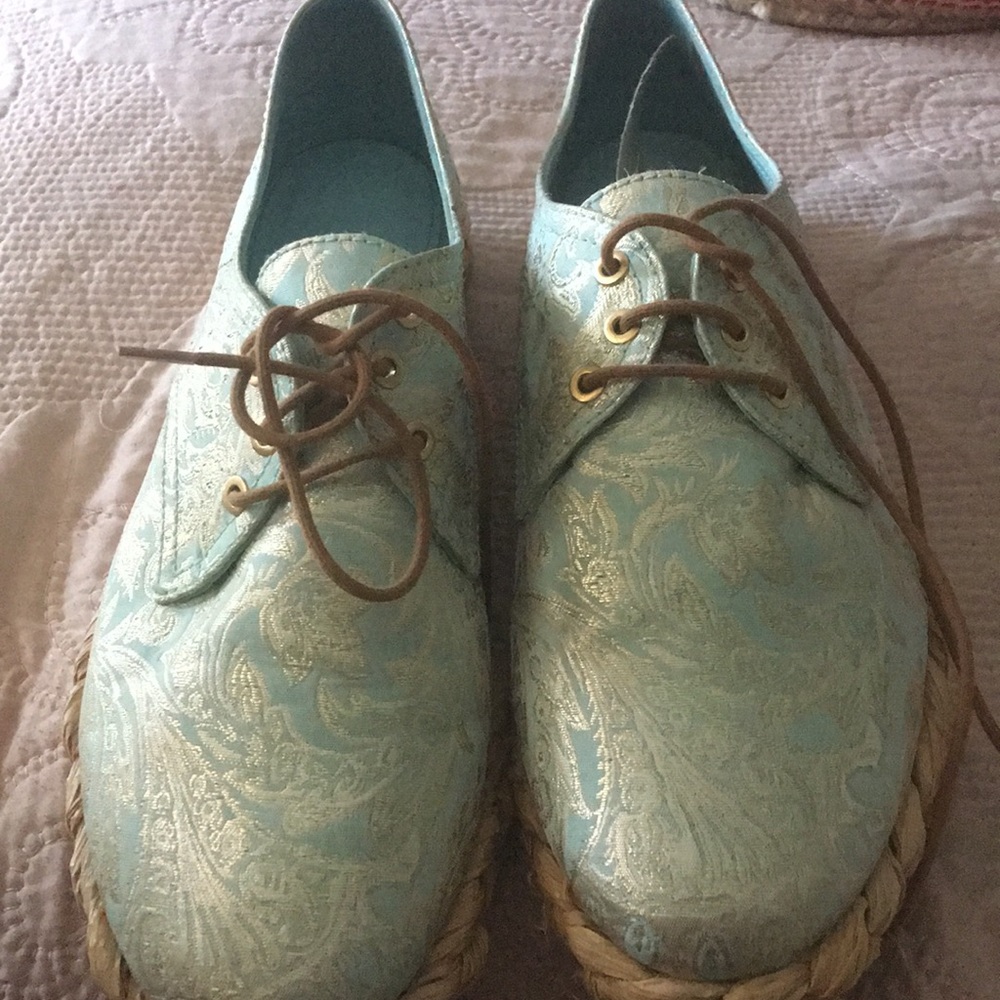 Authentic Tory Burch loafers sz 9.5 like new